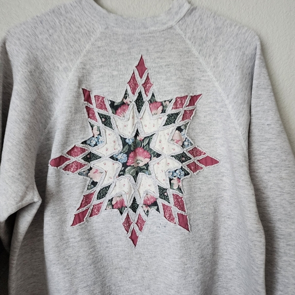 VINTAGE 90's star quilted pull over crewneck sweatshirt in light grey L - Picture 5 of 5